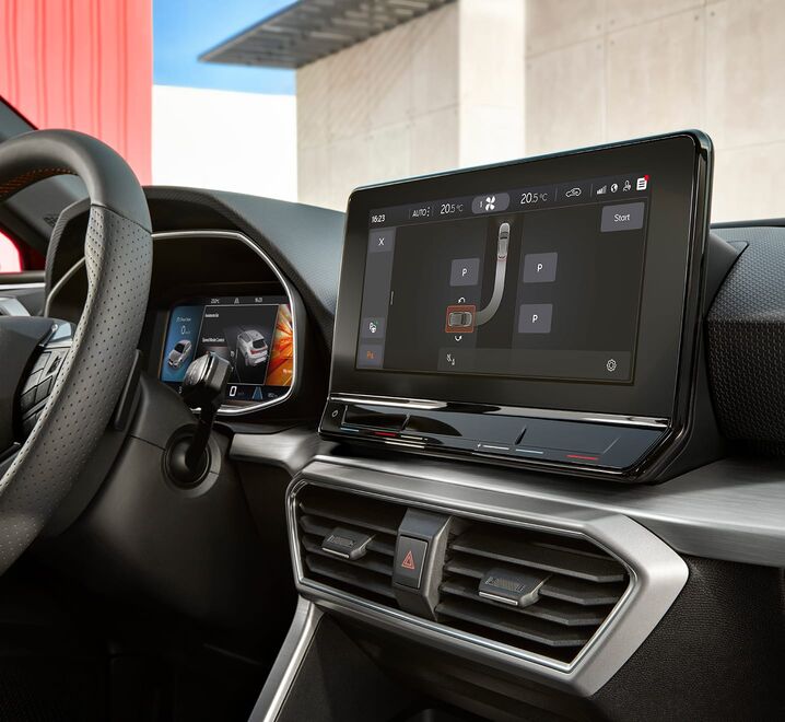 gtt-motors-noul-seat-leon-tehnologie-asistent-parcare-camera-video-marsarier