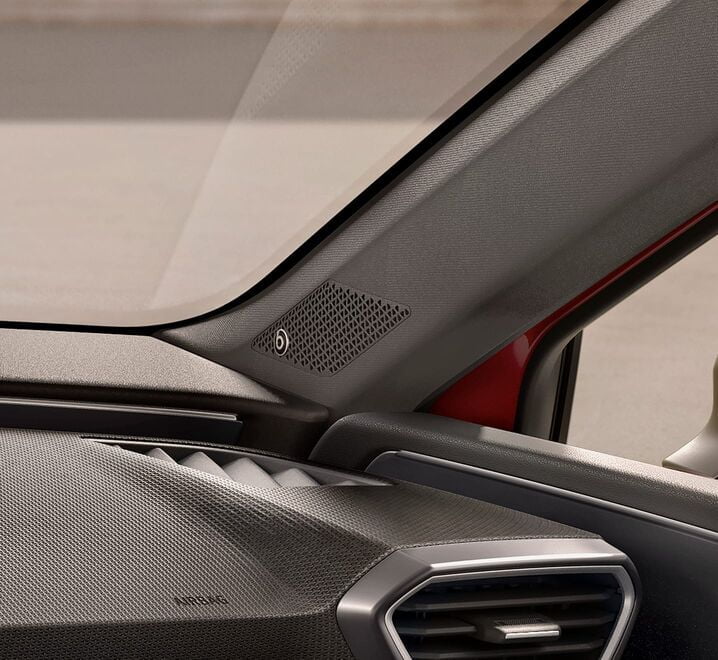 gtt-motors-noul-seat-leon-tehnologie-sistem-audio-beats-audio